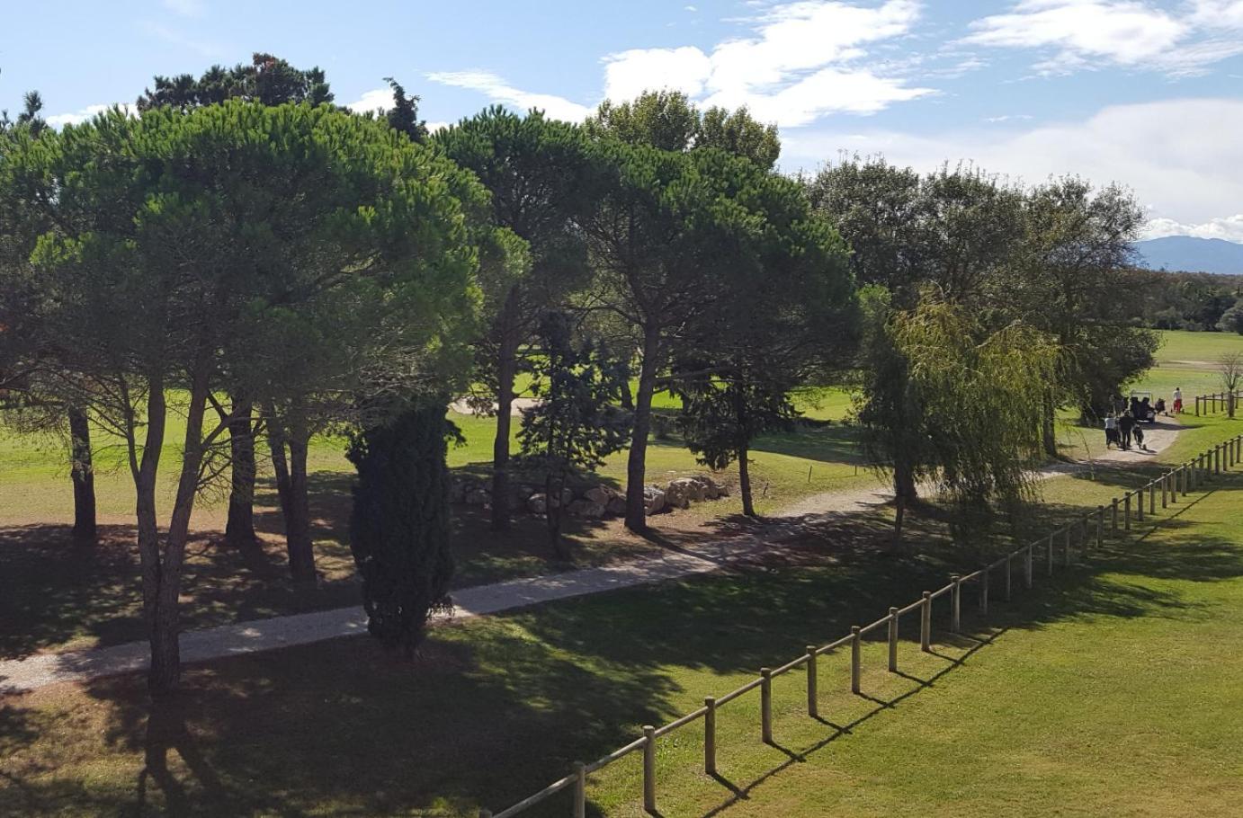 Vert Paradis - Vue Apaisante Sur Golf, Pins Parasols, 2E Etage - 80 M2 Dont Terrasse Avec Pergola, 2 Chambres, 3Et Iles, 3 Clim, Wifi - Piscine, Parking Et Park A Velos, Ascenseur - En Option Linge, Menage - Pistes Cyclables, Mer A Proximite Saint-Cyprien  Exteriör bild